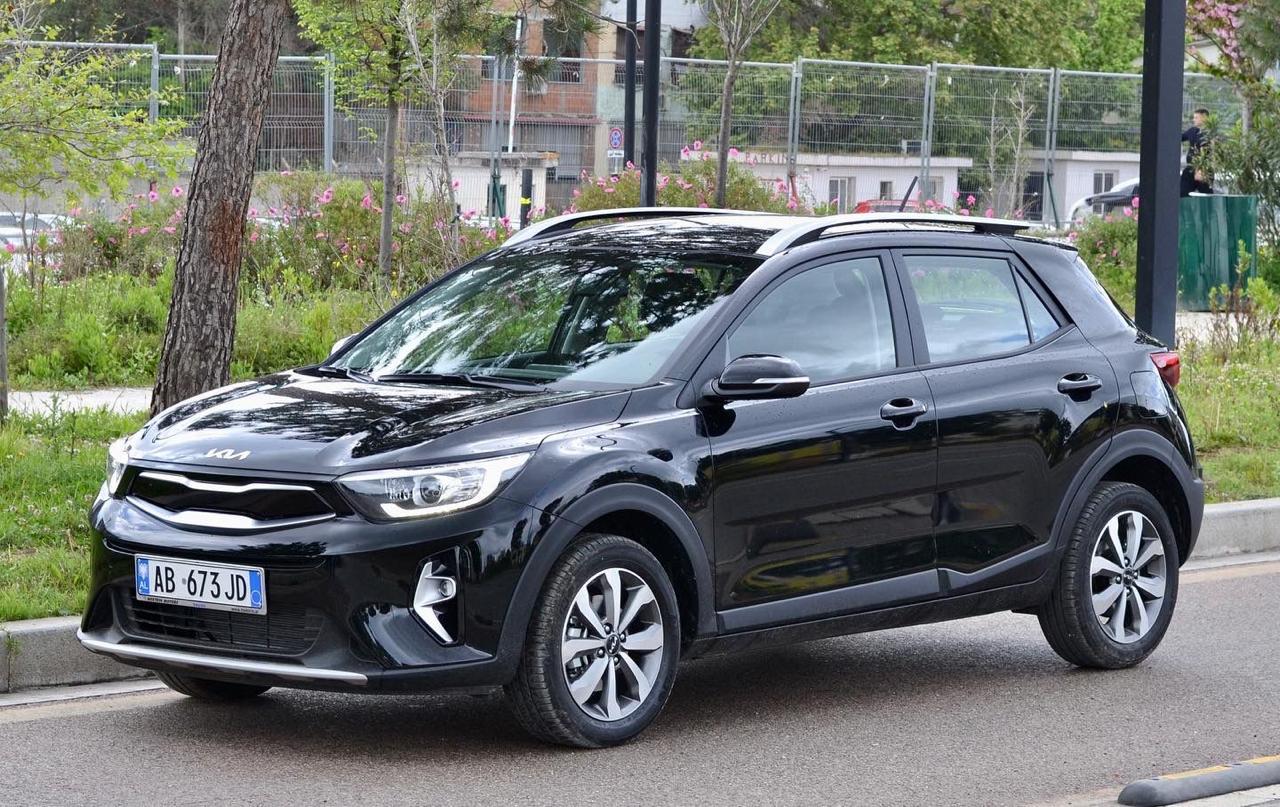 Kia Stonik automatik 2023