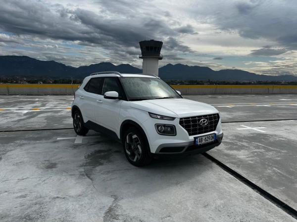 Hyundai Venue 2024 automatic