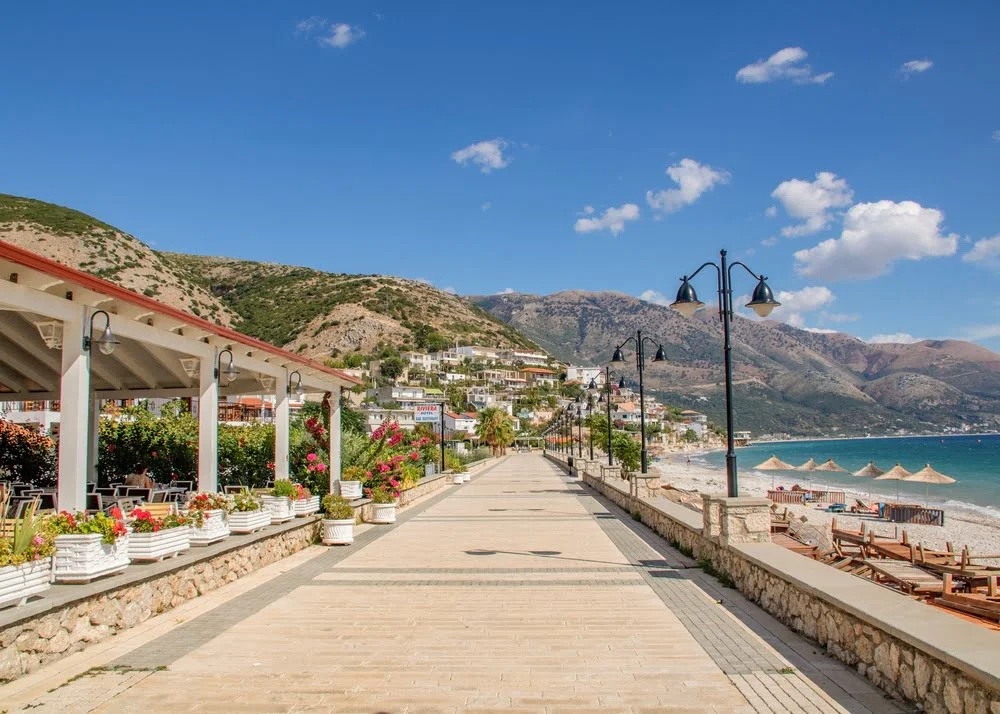 Qeparo promenada
