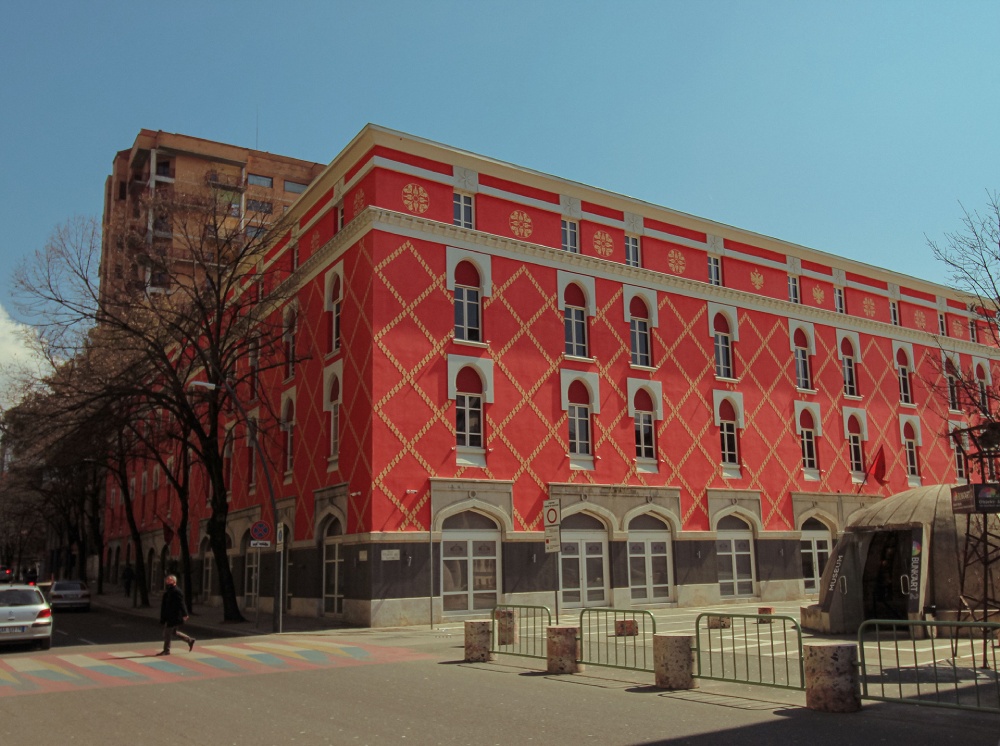 Tirana dla singli
