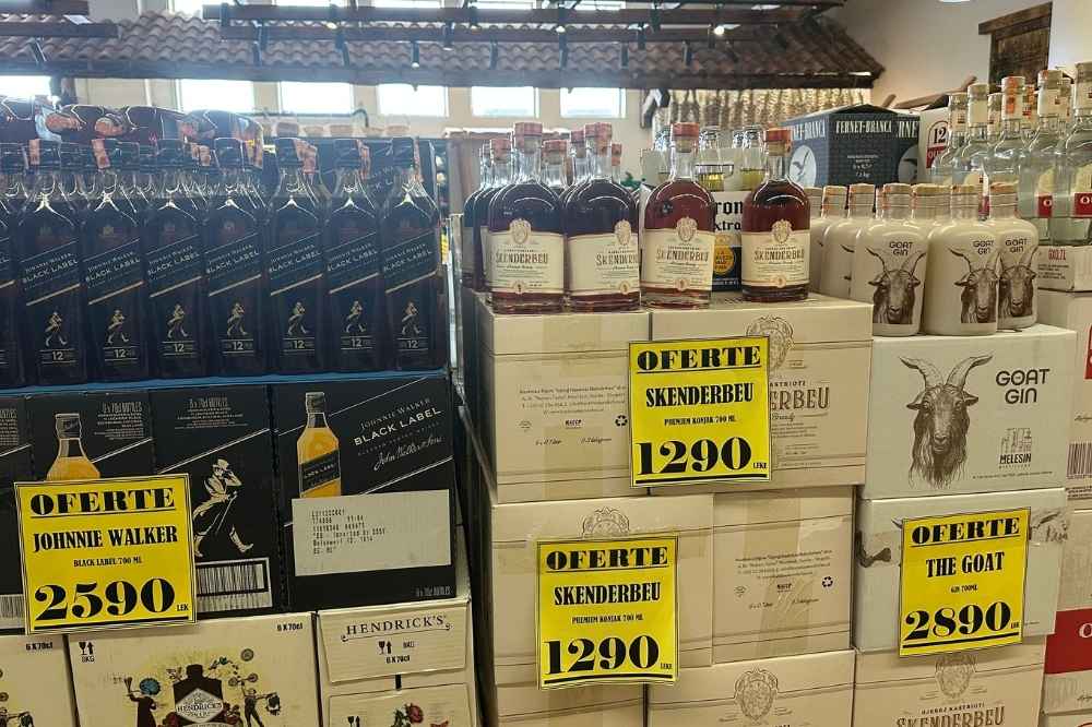popularne alkohole ceny w Albanii 2025