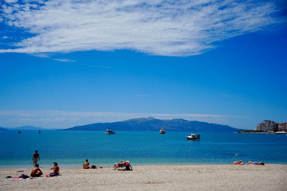 główna plaża w Sarandzie