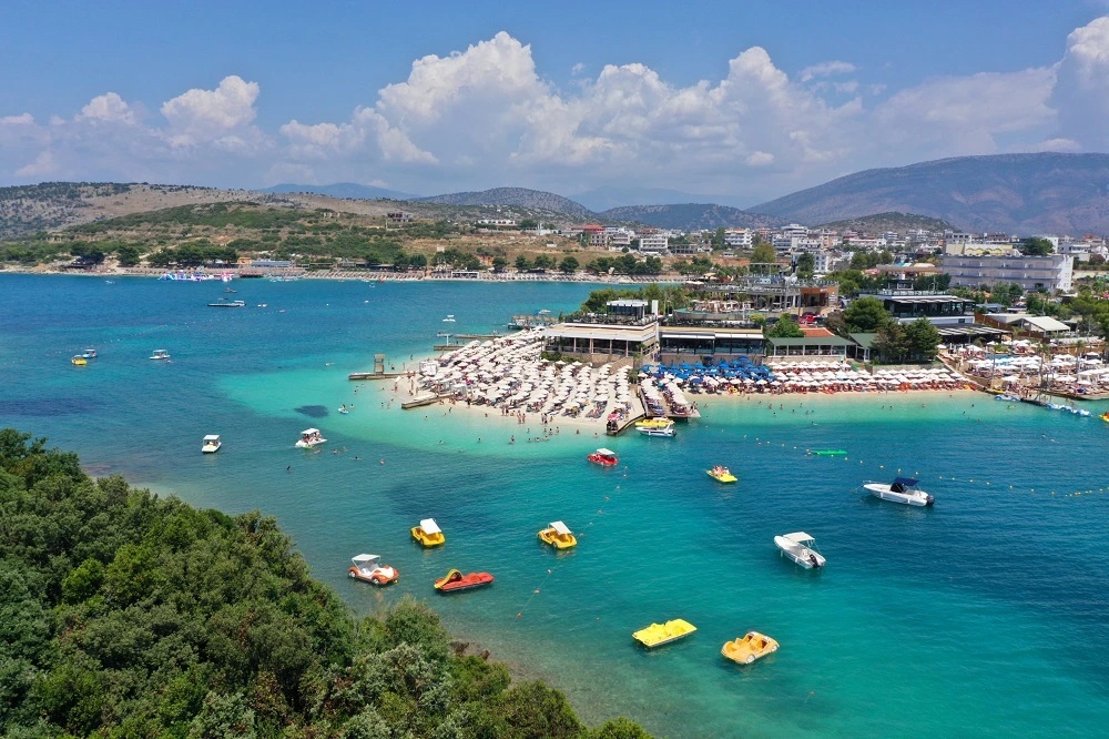 ksamil plaże wybrzeże