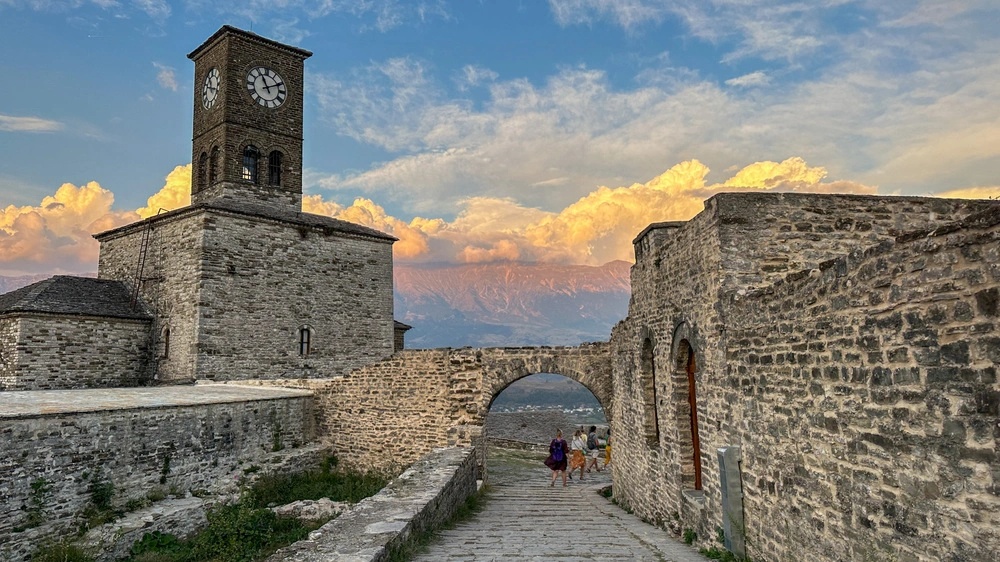 Gjirokastra trekking Albania
